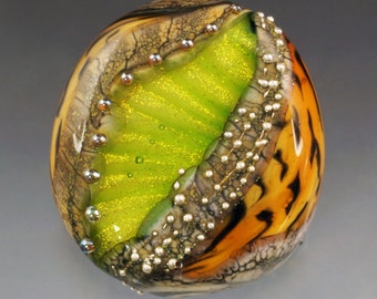 FRISKEY handmade Lampwork Glass Beads, Green Tiger Focal