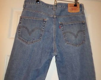 Vintage 505 Levis Jean shorts 100% cotton size 32
