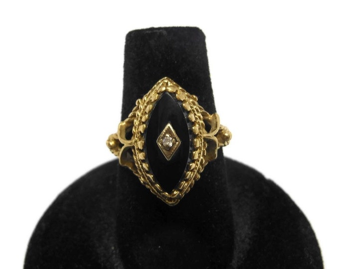 FREE SHIPPING 14K Black Onyx ring, marquise cut, diamond chip, braided edges, size 6 1/2