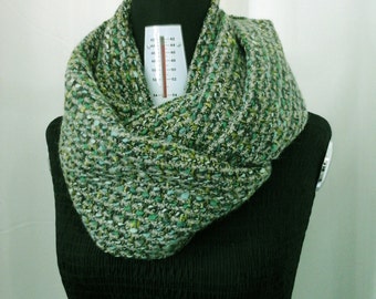 Sciarpa Verde ad anello in tweed, Sciarpa Infinity, Sciarpa Girocollo, Sciarpa di lana grossa, Sciarpa fatta a mano