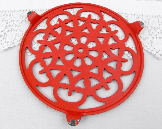 Round Antique French Cast Metal Red Trivet, Hot Plate, Heat Mat, Cottage, French Country Decor, Kitchenware, Kitchen, Plant Stand, Coaster
