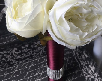 Ivory Wedding Bouquet, Ivory Bridal Bouquet, Ivory Eggplant Bouquet, Ivory ranunculus Wedding Bouquet, Ivory Silk Flowers, Ivory bouquet