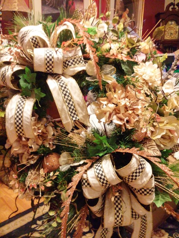 Items similar to Highland Manor Christmas Wreath,Elegant Wreath ...