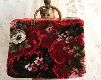 Vintage Carpet Bag / Vintage Purse / Bags and Purses / Handbags / Top Handle Bag / Floral Tapestry
