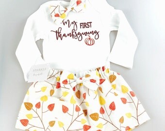 Handmade Thanksgiving Doll Set - Girl Figures with Feather Headbands main image 0
