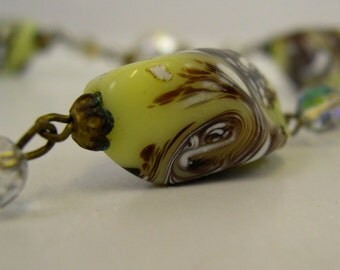 Vintage 1940s Art Glass Necklace