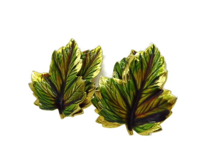 Vintage Weiss Green and Gold Tone Leaf Clip-on Earrings