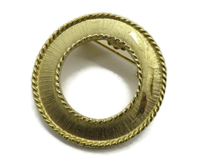 Mamselle Circle Brooch Vintage Gold Tone Matte Etched Pin Signed Designer Costume Jewelry