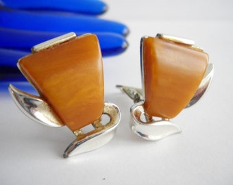 Charel Earrings Bakelite Butterscotch Marbled Tested Bakelite Clip On Cluster Silver Tone Metal Modern Modernist Mid Century