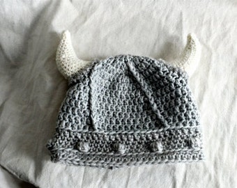 Viking hat,crochet viking hat for newborn to 12 months, pure wool grey viking hat,horned hat, photo prop, crochet baby hat