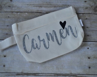 Bridesmaids Make Up Bag- Monogram Bridesmaids Cosmetic Bag- Bridesmaids Gift- Personalized Bridesmaids Gift