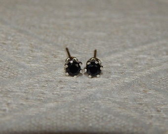 Spinel 3mm Studs, Black Spinel Stud Earrings, Tiny Spinel Posts, Black Stud Earrings, Black Spinel Earrings, Black Jewelry, Black Spinel