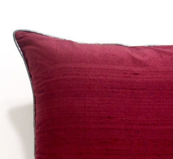 Items similar to Burgundy Throw Pillows,Silk Pillow Case,Burgundy Pillows,Textured Pillow Cover ...