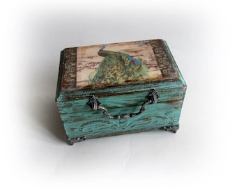 Vintage inspired Peacock Box. Peacock Jewelry Peacock Shabby chic Box. Peacock Trinket Box Personalized Peacock Box. Antique Decoupage Box