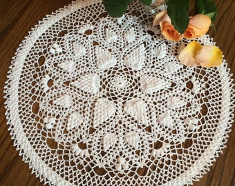 Crochet Doily; White Doily; Round Doily; Pineapple Doily; Housewarming; 18 Inches Round Doily