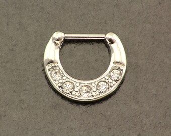 316L Stainless Steel Septum Clicker. Silver Septum Ring. 16GA Nose Hoop Piercing. Silver Body Jewellery. Simple Nose Jewelry. Nose Ring.