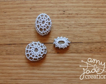 White Crocheted Stones / 3 Crochet Pebbles / Decoration / House Decor / Housewarming / Beach House