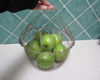 Vintage Wire Folding Basket - Eggs - Vegetables - Farmhouse - Industrial
