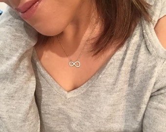 Sterling Silver Infinity Necklace / Infinity Silver Necklace / Infinity Symbol Jewellery / 925 Silver Infinity Necklace