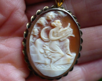 Late Victorian Cameo Pendant necklace, no chain