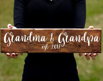 Pregnancy Reveal to Grandparents, Grandma and Grandpa Sign, Grandparents Sign, Grandmother Gift, Grandfather Gift, Grandparents to be,