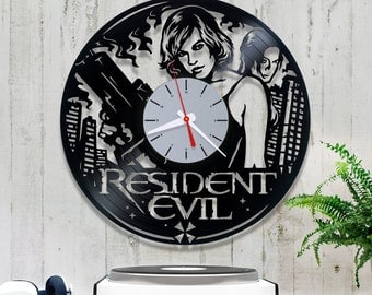 Resident Evil vinyl clock, 3/4/4 Vinyl record clock. Birthday gift