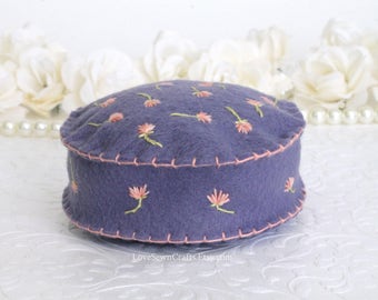 Handmade Pincushion, Felt Pincushion, Handmade Felt Pincushion, Pincushion, Flower pincushion, Hand embroidered Pincushion,