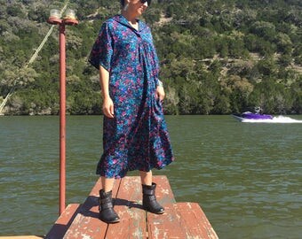 Vintage Floral Caftan - One Size Fits All