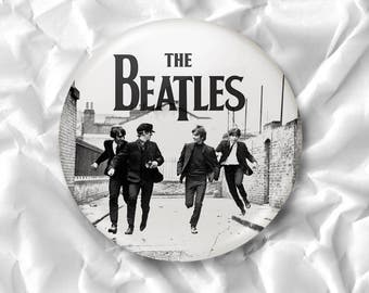 The Beatles Run Pins Button Badges | John Lennon Paul McCartney George Harrison Ringo Starr Old Vintage Photo | Diameter 2.2 inch (58mm)