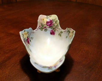Vienna Austria Bowl with Gold Pedestals