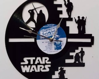 Star Wars Vinyl Record clock, vintage record, Darth Vader and Luke Skywalker, Yoda and R2D2