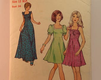 Vintage Sewing Pattern - Style Dress 3999 Size 12