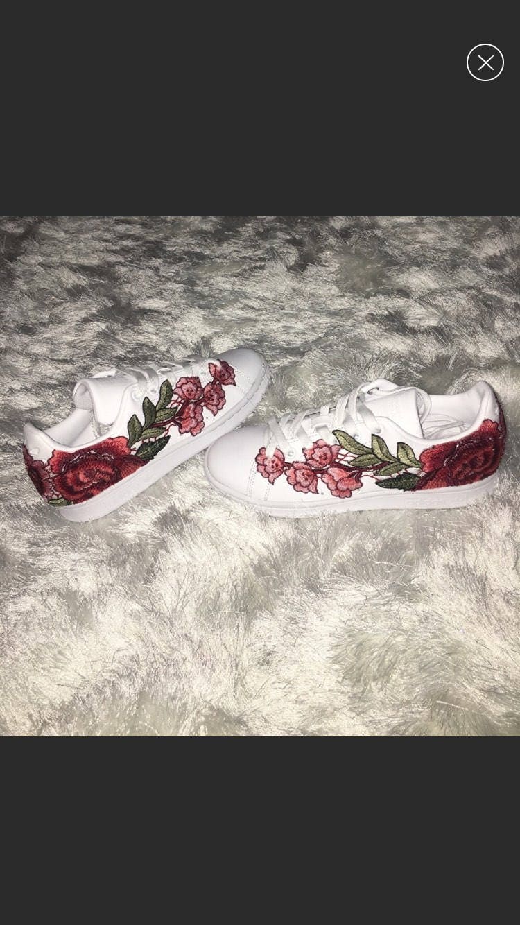 stan smith floral embroidery