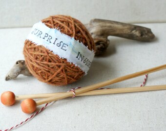 Surprise Yarn Ball- Sugar Mouse Orange and needles