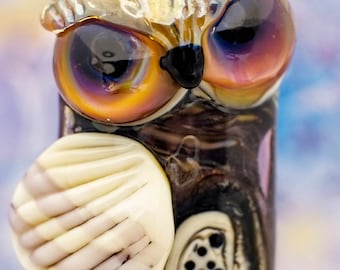 Wyatt... lampwork owl bead, 29mm, 1/16th mandrel