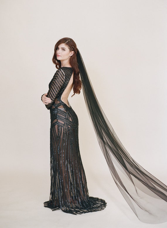 black wedding veil