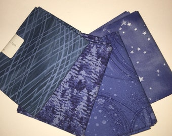 4 Fat Quarters - Cotton - shades of blue