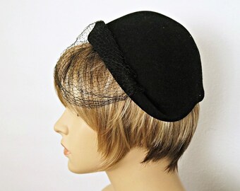 Black Felt Hat Merrimac 1940's Vintage Cloche Veiled Hat