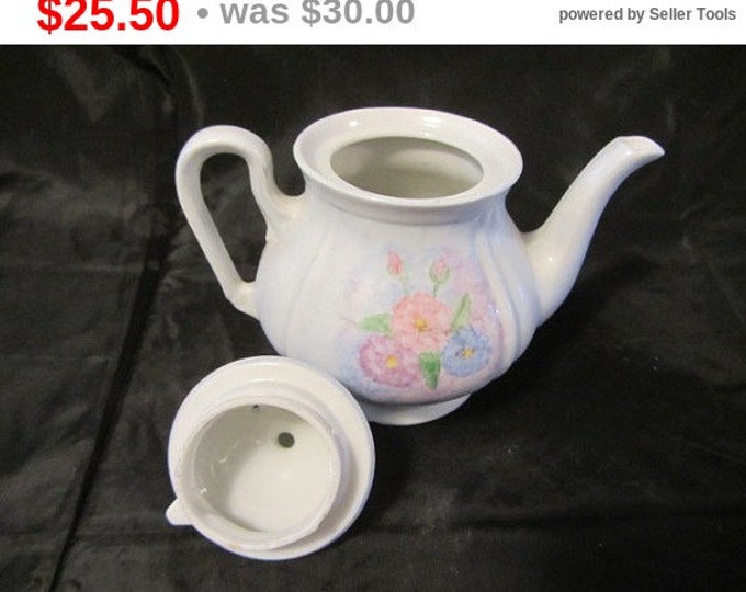Ades 1979 Fine China Teapot Hand Painted Carnation Design, Vintage Floral Teapot, Kitchen, Unique Teapot Handpainted, Retro Floral Teapot