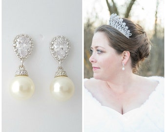 Pearl Bridal Earrings, Clip On, Bridal Jewelry, Crystal Wedding Earrings, Pearl CZ Earrings, Swarovski Pearls, Wedding Jewelry, Ava