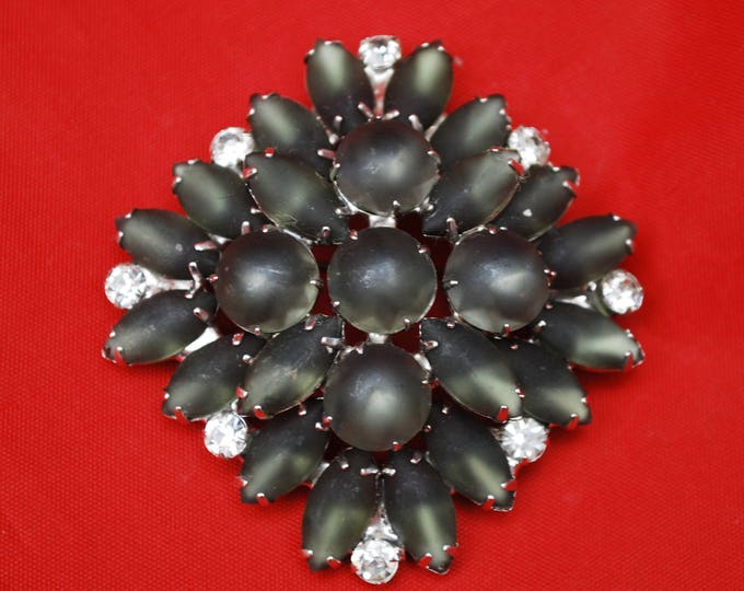 Gray Glass Atomic Brooch - Grey moonstone cabochon - Clear rhinestone - domed silver metal Mid century pin