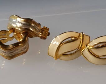 2 Pair of Clip on Earrings 1 pair Signed Napier