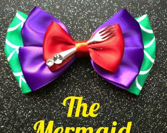 Mermaid inspired bow