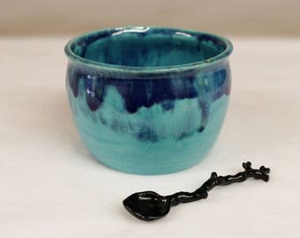 Aqua Wave Ceramic Bowl
