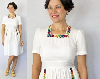1930s Day Dress / 30s Day Dress / 30s Dress / 1930s dress / Puff Sleeve Dress / White Dress / 30s XS Small Dress / Bust 33" Waist up to 27"