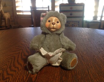 Vintage cute articluated Raikes little girl teddy bear