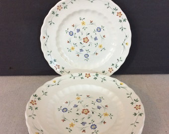 Set of 6 Vintage Metlox Floral Salad Dessert Plates