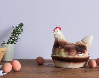 Vintage Ceramic Traditional Hen Basket Egg Holder