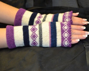 Women Knit Arm Warmers with ornaments, Fingerless Gloves, Knitted FAIRISLE Mittens.