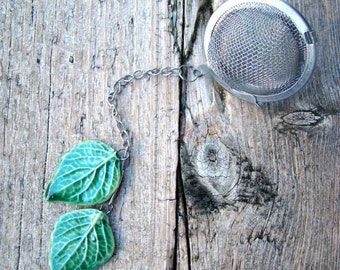 Tea strainer - Tea infuser - Tea leaves tea infuser - Tea steeper - Ceramic tea charm - Mesh infuser - Murdeko - Ceramic tea infuser